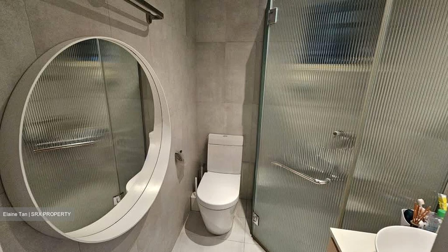 Holland Road (D10), Condominium #584372641